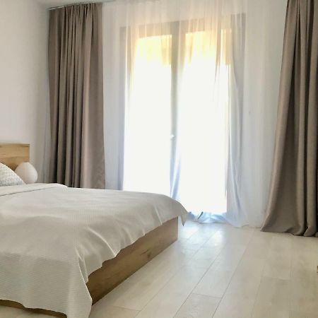 Апартаменты Apartament Premium Брашов Экстерьер фото